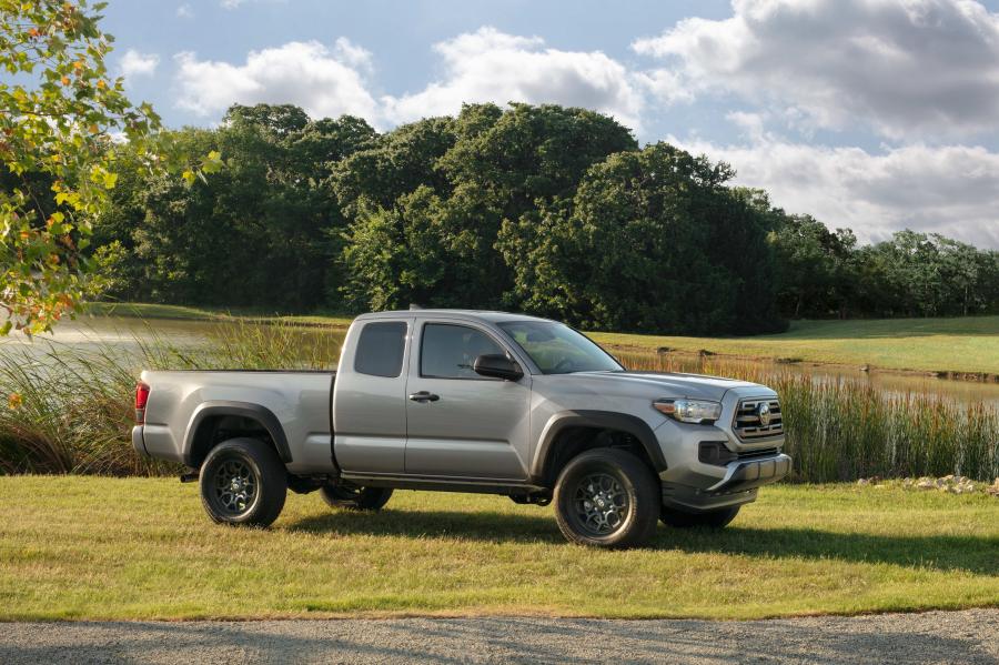  Toyota Tacoma SR SX Package Access Cab 2018 года  (фото 1 из 4)